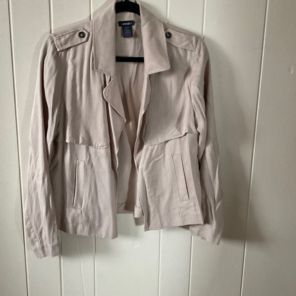 Beige Neutral cute flowy Blazer